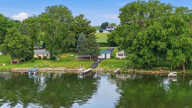 N9380 Idle Drive, Randolph, WI 53956
