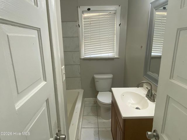 704 Dixon Street, Kinston, NC 28501