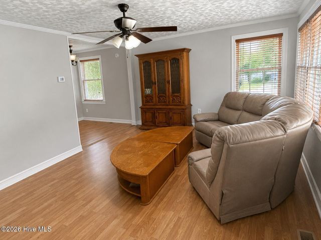 704 Dixon Street, Kinston, NC 28501