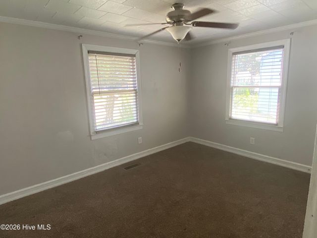 704 Dixon Street, Kinston, NC 28501