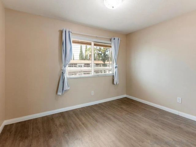2094 E Grand Ave 7, Escondido, CA 92027