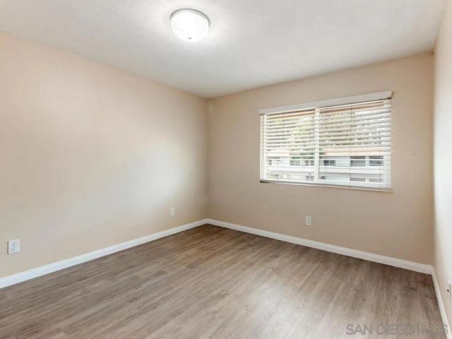2094 E Grand Ave 7, Escondido, CA 92027