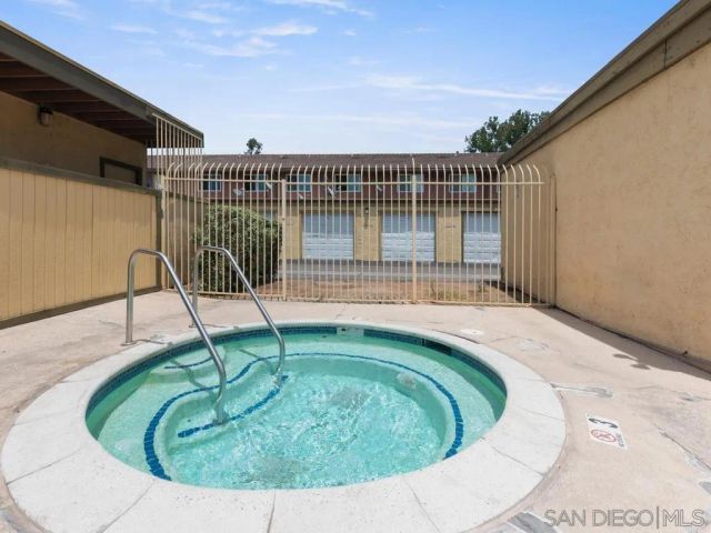 2094 E Grand Ave 7, Escondido, CA 92027