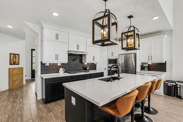 6035 Churchill Springs Lane, Fulshear, TX 77441