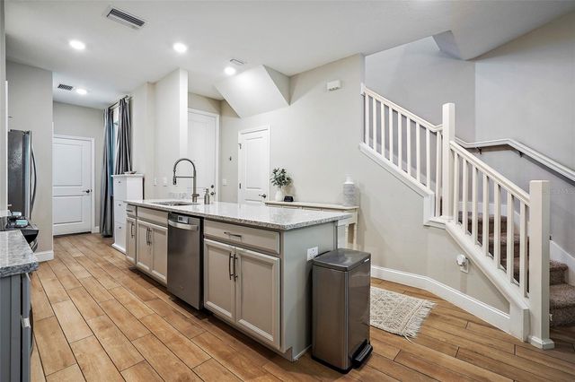 5246 NEIL DRIVE, St Petersburg, FL 33714