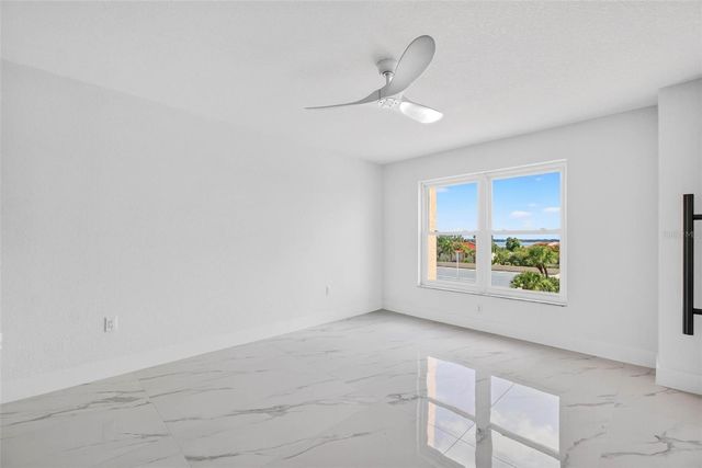 4900 BRITTANY DRIVE S 405, St Petersburg, FL 33715