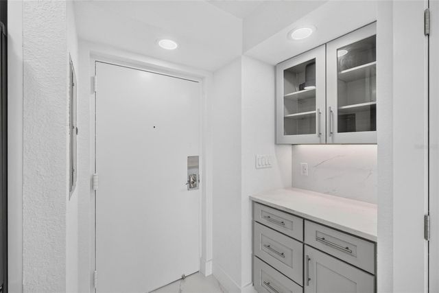 4900 BRITTANY DRIVE S 405, St Petersburg, FL 33715