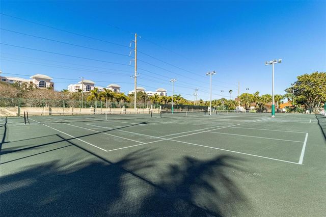 4900 BRITTANY DRIVE S 405, St Petersburg, FL 33715