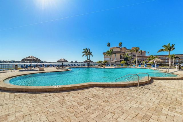 4900 BRITTANY DRIVE S 405, St Petersburg, FL 33715