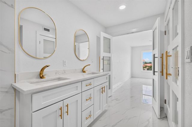 4900 BRITTANY DRIVE S 405, St Petersburg, FL 33715
