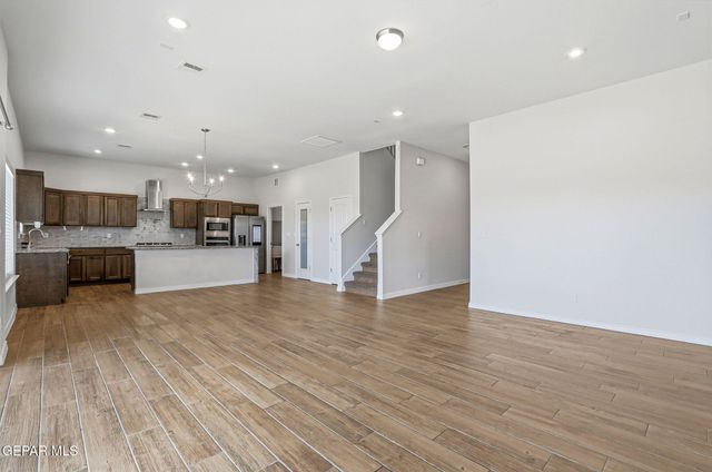 11361 Hidalgo Drive, Socorro, TX 79927