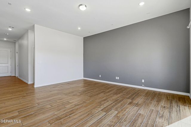 11361 Hidalgo Drive, Socorro, TX 79927