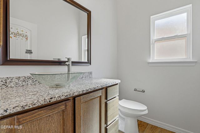 11361 Hidalgo Drive, Socorro, TX 79927