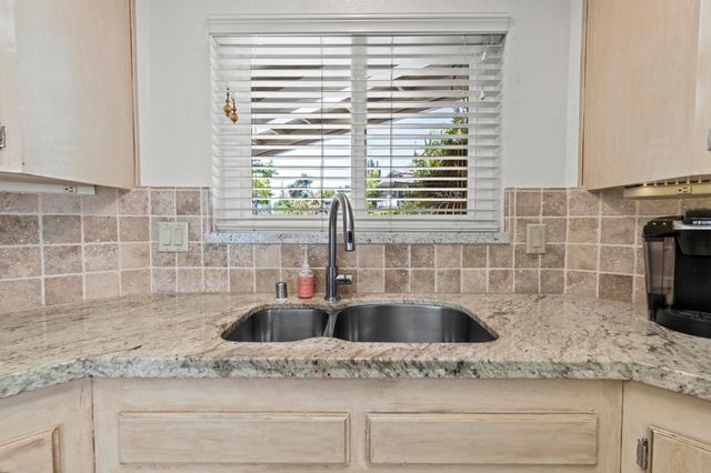 5419 Royal Oaks Dr, Oroville, CA 95966