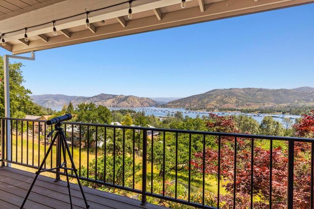 5419 Royal Oaks Dr, Oroville, CA 95966