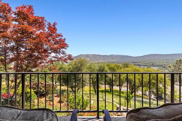 5419 Royal Oaks Dr, Oroville, CA 95966