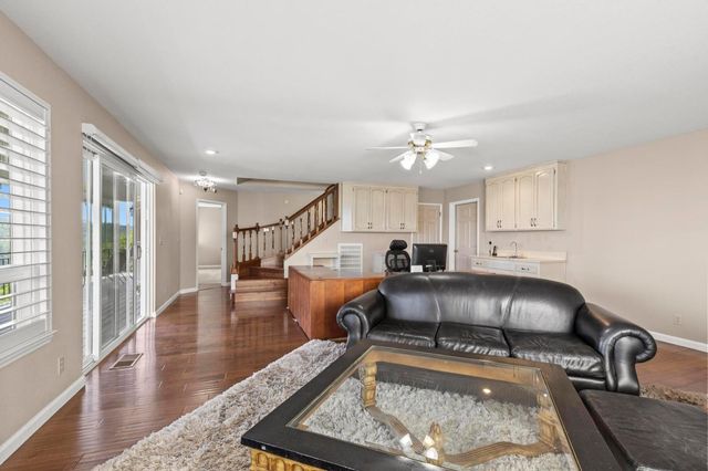 5419 Royal Oaks Dr, Oroville, CA 95966