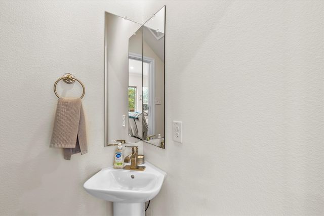 6329 Mason Court, Dallas, TX 75227