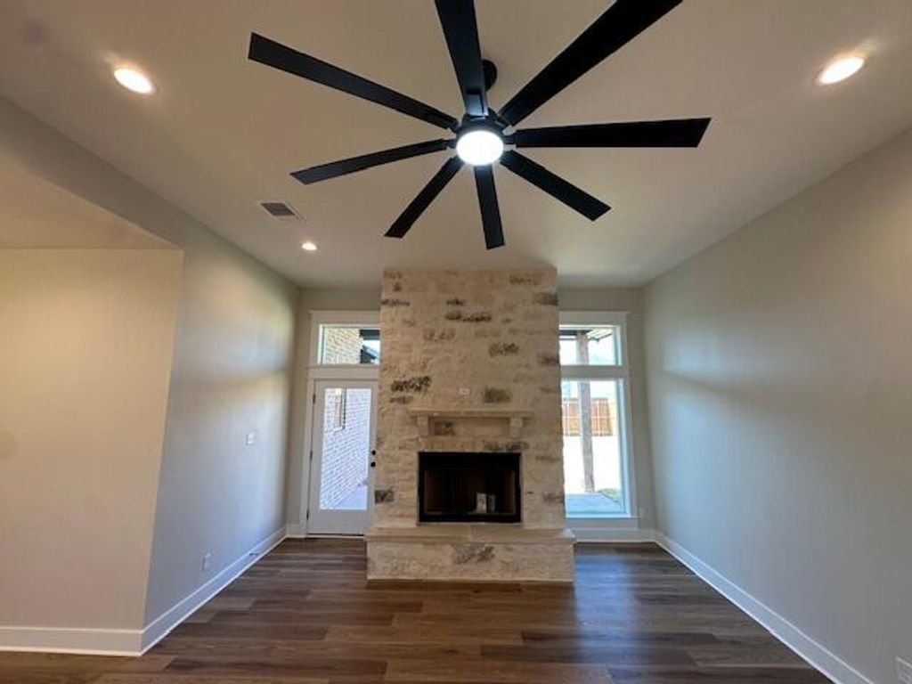 Image 4 of property listing at 3605 Clearview Drive, San Angelo, TX 76904