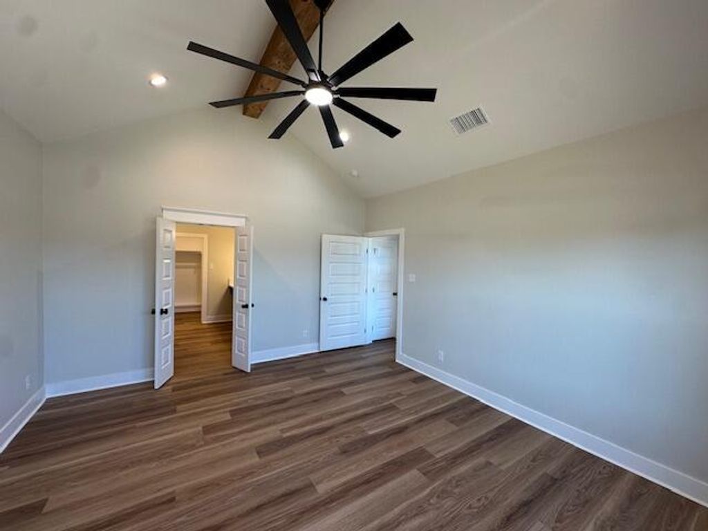 Image 9 of property listing at 3605 Clearview Drive, San Angelo, TX 76904