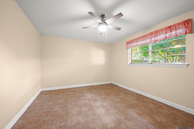 8833 Bayside Ave, Baton Rouge, LA 70806