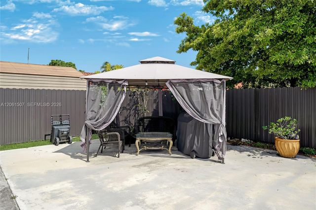 13210 SW 12th St, Miami, FL 33184