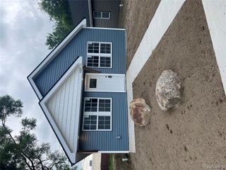 4367 Monroe, Waterford, MI 48329