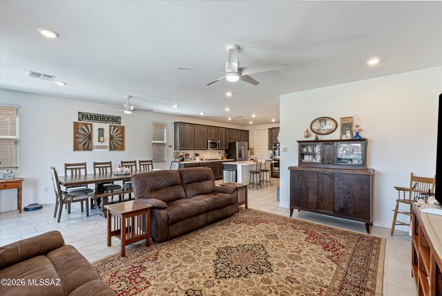 7871 S Bonanza Park Drive, Tucson, AZ 85747