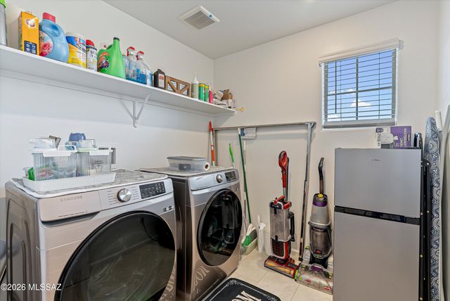 7871 S Bonanza Park Drive, Tucson, AZ 85747