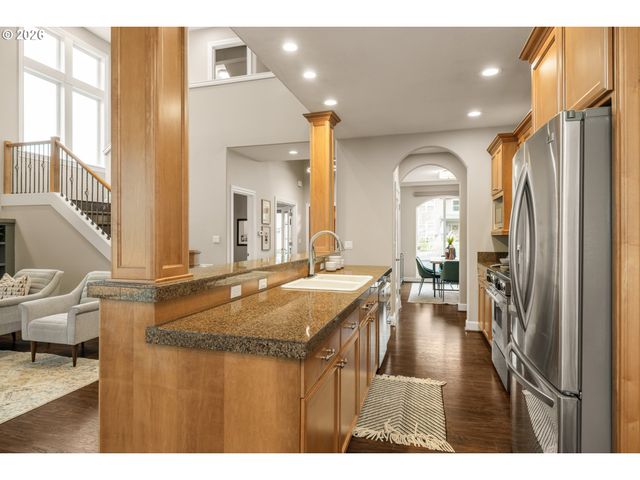 16550 ANNA EVE Dr, Milwaukie, OR 97267