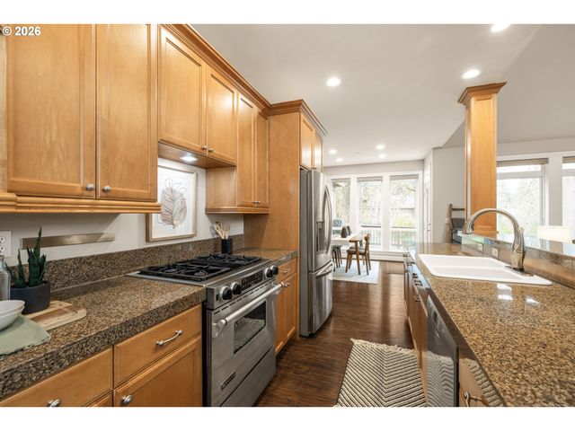 16550 ANNA EVE Dr, Milwaukie, OR 97267