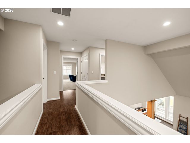 16550 ANNA EVE Dr, Milwaukie, OR 97267