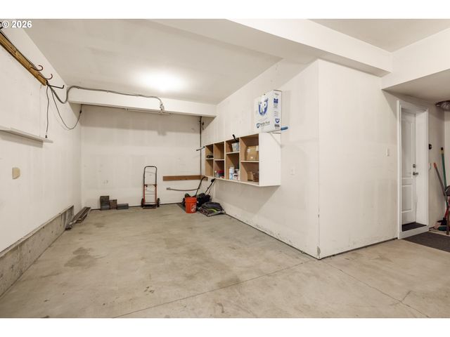 16550 ANNA EVE Dr, Milwaukie, OR 97267