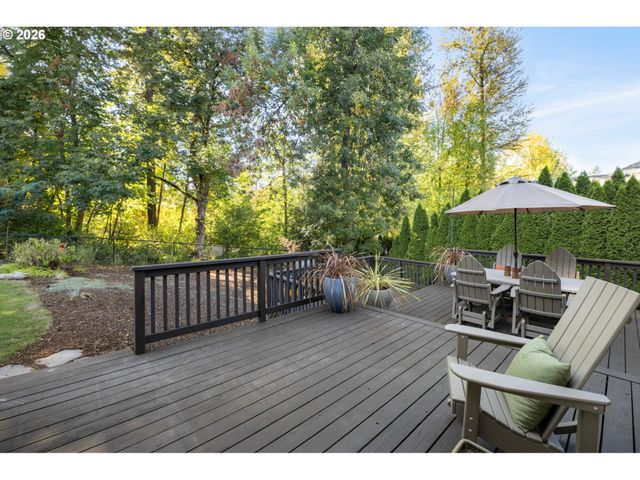 16550 ANNA EVE Dr, Milwaukie, OR 97267