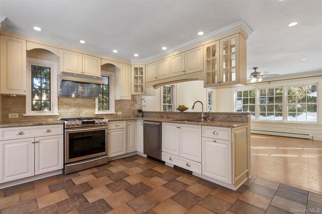 10 Scarsdale Avenue, Scarsdale, NY 10583