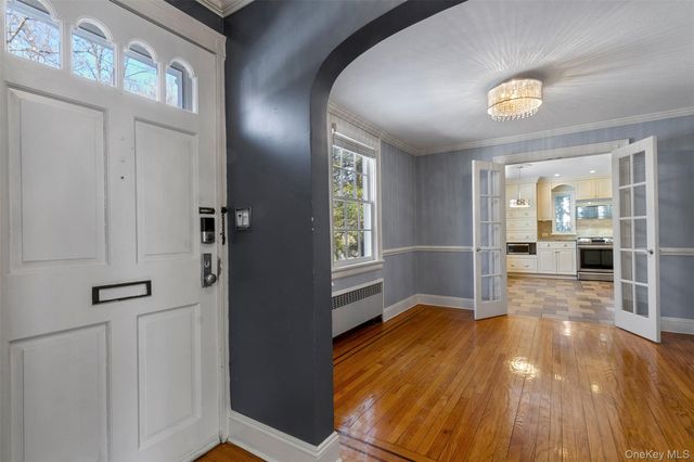 10 Scarsdale Avenue, Scarsdale, NY 10583