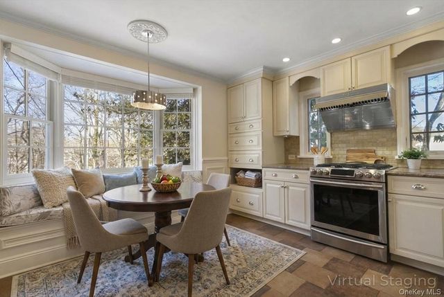 10 Scarsdale Avenue, Scarsdale, NY 10583