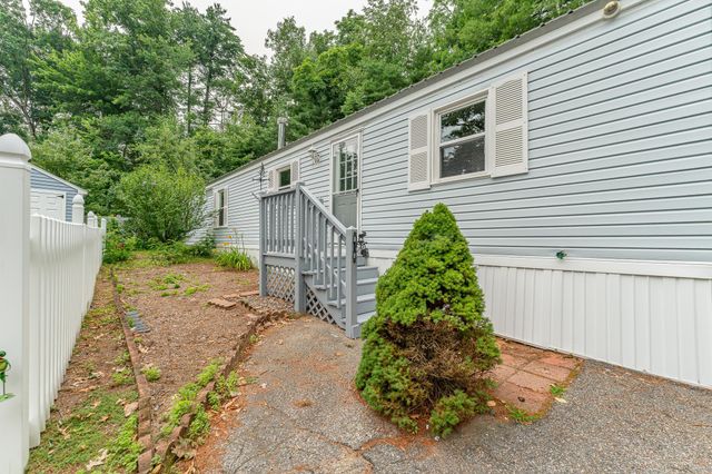 12 Ruby Way, Merrimack, NH 03054