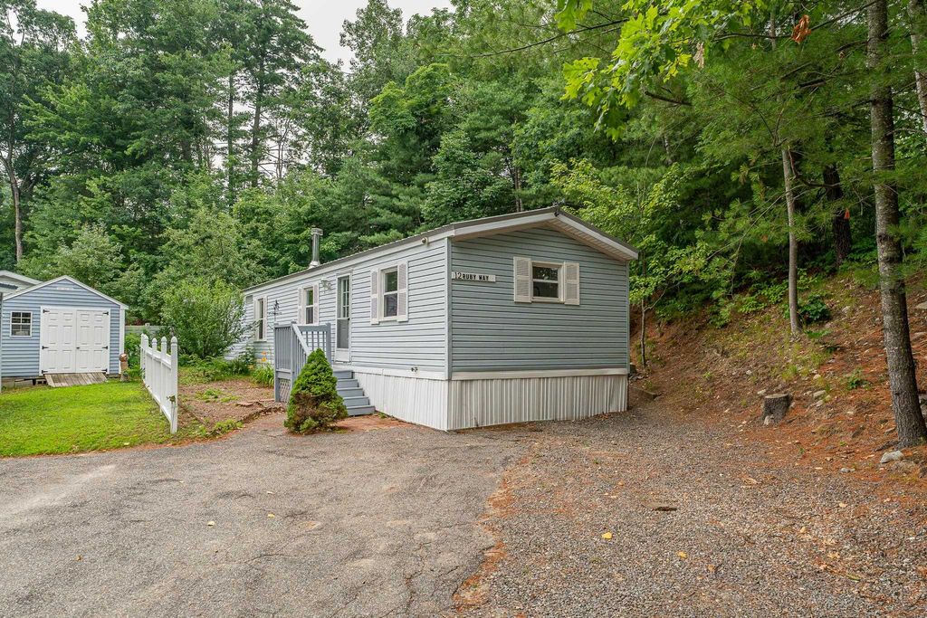 12 Ruby Way, Merrimack, NH 03054