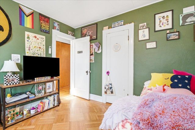 85-26 67th Road, Rego Park, NY 11374