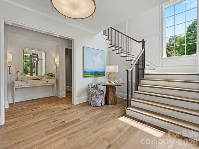 3701 Pelham Lane, Charlotte, NC 28211