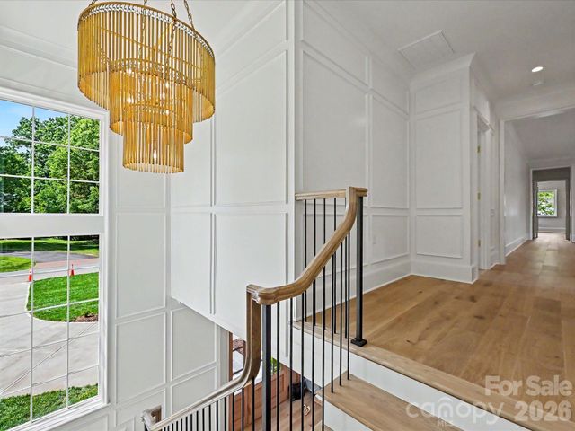 3701 Pelham Lane, Charlotte, NC 28211