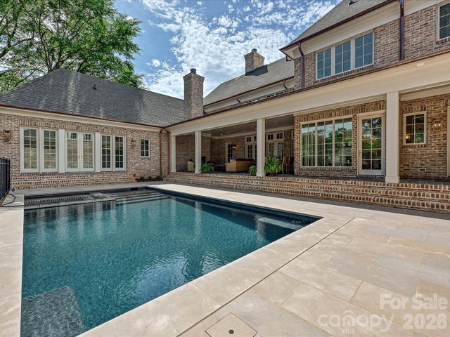 3701 Pelham Lane, Charlotte, NC 28211
