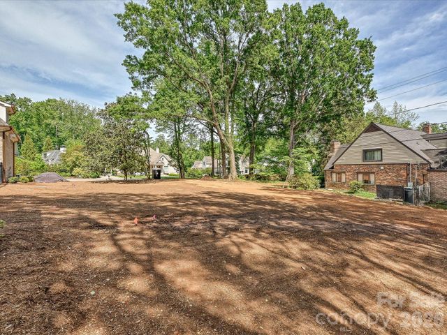 3701 Pelham Lane, Charlotte, NC 28211