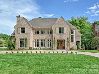 3701 Pelham Lane, Charlotte, NC 28211
