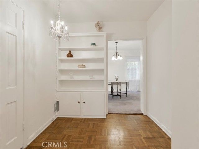 1152 N Cedar, Glendale, CA 91207