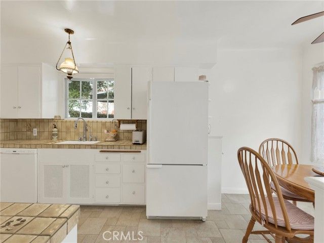 1152 N Cedar, Glendale, CA 91207