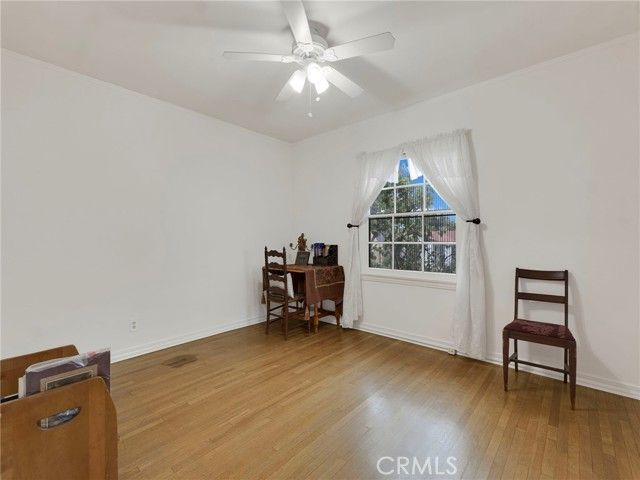 1152 N Cedar, Glendale, CA 91207