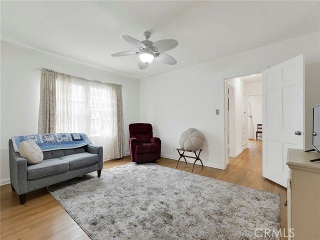 1152 N Cedar, Glendale, CA 91207