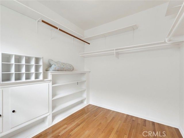 1152 N Cedar, Glendale, CA 91207